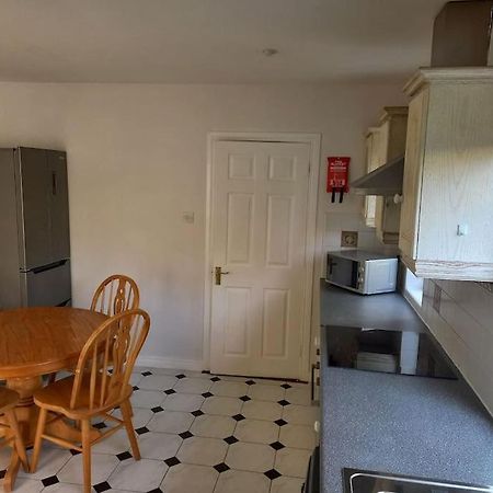 Large 4Bed Available Long-Term In Letterkenny别墅 外观 照片