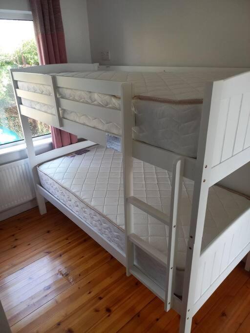 Large 4Bed Available Long-Term In Letterkenny别墅 外观 照片