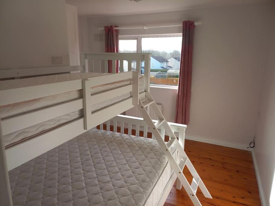 Large 4Bed Available Long-Term In Letterkenny别墅 外观 照片