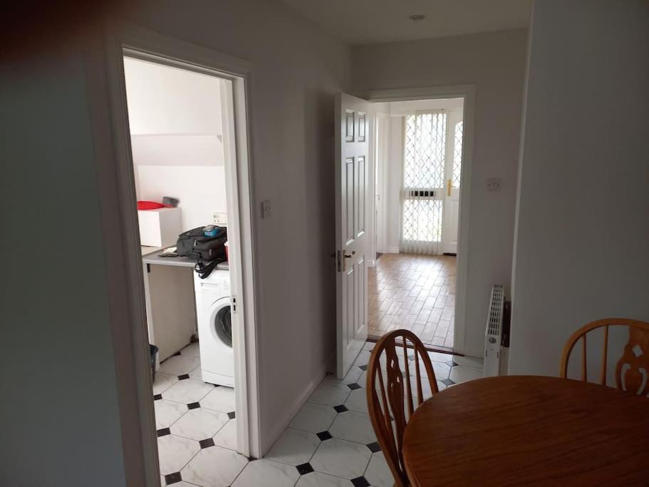 Large 4Bed Available Long-Term In Letterkenny别墅 外观 照片